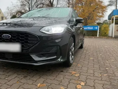Gebraucht Ford Fiesta ST-Line 101 PS (74 kW) 2023 Schwarz Kleinwagen
