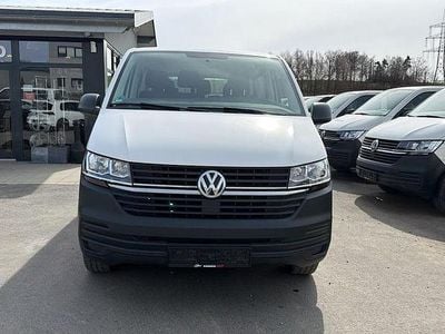 Usata VW Caravelle 110 CV (80 kW) 2021 Bianco Monovolume