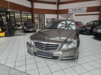 Grau Gebraucht 2012 Mercedes E220 Avantgarde Limousine | 8.795 € (Guter Preis)