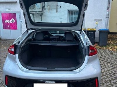 Gebraucht Hyundai Ioniq Style 105 PS (77 kW) 2019 Silber Kleinwagen
