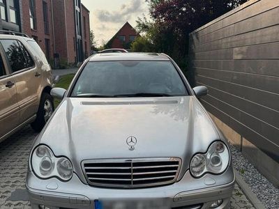Mercedes C320