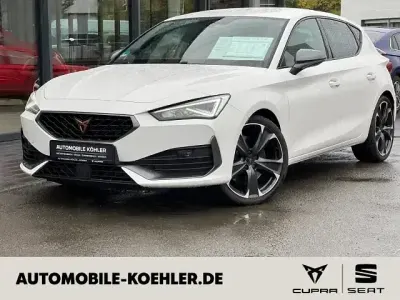 Second-hand Cupra Leon VZ 300 CP (220 kW) 2023 Alb Berlinǎ