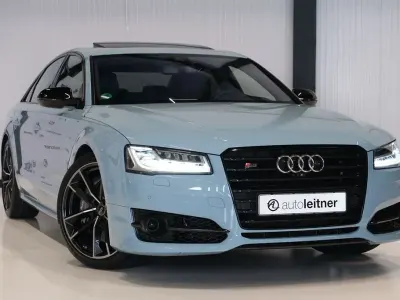 Gebraucht Audi S8 plus Exclusive 605 PS (444 kW) 2017 Blau Limousine