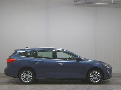 Usata Ford Focus Titanium 125 CV (91 kW) 2021 Blu Berlina