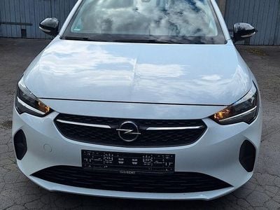 Używany Opel Corsa Edition 75 KM (55 kW) 2020 Biały Hatchback