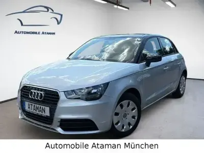Gebraucht Audi A1 Sportback Attraction 86 PS (63 kW) 2012 Silber Kleinwagen