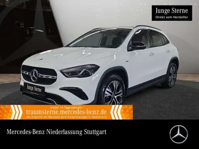 Gebraucht Mercedes GLA250 Progressive 163 PS (119 kW) 2025 Weiß SUV