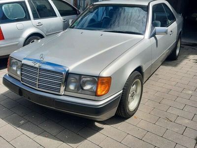 Mercedes 230