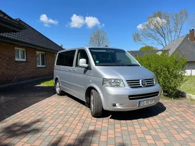Używany VW Multivan 174 KM (127 kW) 2006 Srebrny Minivan