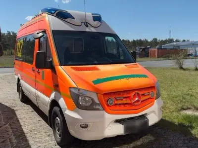 Occasion Mercedes Sprinter 177 ch (130 kW) 2018 Orange Van