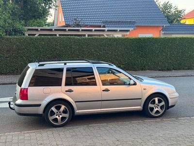 Second-hand VW Golf IV GTI 115 CP (84 kW) 2002 Argintiu Break