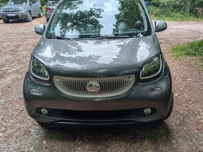 Gebraucht Smart ForFour 71 PS (52 kW) 2015 Grau Kleinwagen