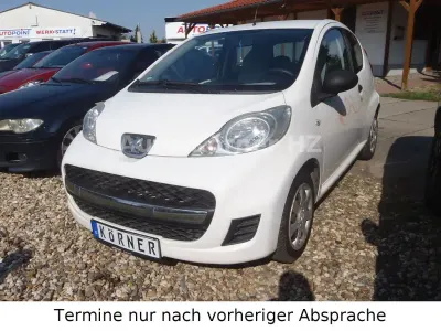 Gebraucht Peugeot 107 Filou 68 PS (50 kW) 2009 Weiß Kleinwagen
