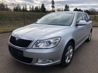 gebraucht Skoda Octavia 1.4 TSI DSG Elegance Combi