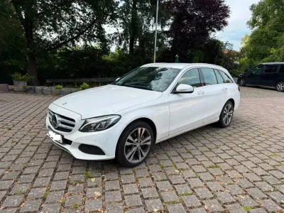 Gebraucht Mercedes C250 Avantgarde 204 PS (150 kW) 2014 Weiß Kombi