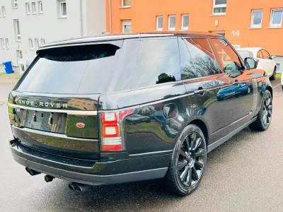 Gebraucht Land Rover Range Rover Vogue 249 PS (183 kW) 2014 Schwarz SUV