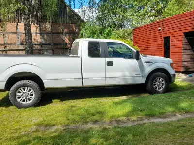 Używany Ford F-150 398 KM (292 kW) 2013 Biały Pickup