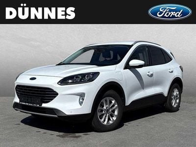 Weiß (frostweiß) Gebraucht 2022 Ford Kuga Titanium X SUV | 23.785 € (Superpreis)