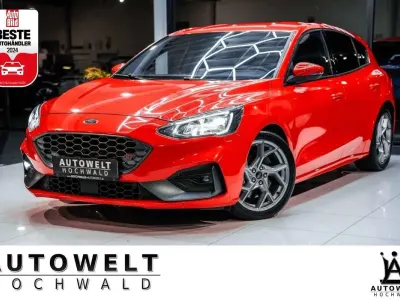 Gebraucht Ford Focus ST 190 PS (139 kW) 2020 Rot Limousine