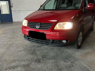 VW Caddy