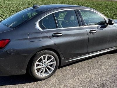 Gebraucht BMW 330e M Sport 292 PS (214 kW) 2020 Grau Limousine