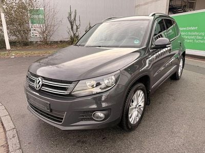 Grau Gebraucht 2014 VW Tiguan Sportline SUV | 11.990 € (Guter Preis)