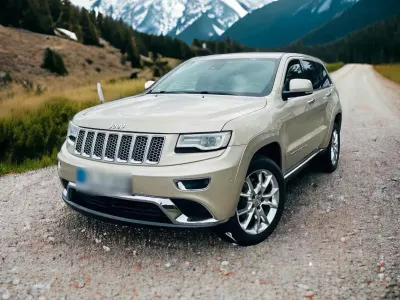 Gebraucht Jeep Grand Cherokee Summit 250 PS (183 kW) 2013 Beige SUV