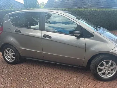 Gebraucht Mercedes A170 Classic 116 PS (85 kW) 2004 Gold Van / Kleinbus