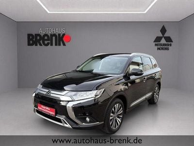 Gebraucht Mitsubishi Outlander Diamant Edition 150 PS (110 kW) 2020 Pantherschwarz (p) SUV