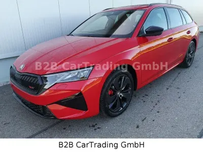 Neu Skoda Octavia RS 265 PS (194 kW) 2025 Rot (velvetrot metallic) Kombi