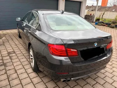Second-hand BMW 520 184 CP (135 kW) 2010 Gri Berlinǎ