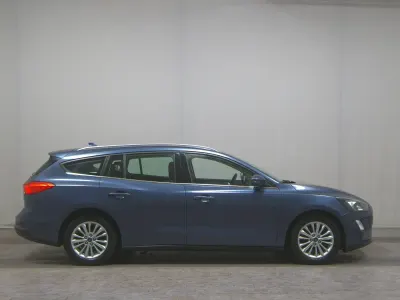 Gebraucht Ford Focus Titanium 125 PS (91 kW) 2021 Blau Limousine
