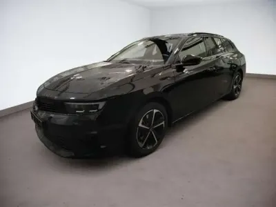 Gebraucht Opel Astra 131 PS (96 kW) 2025 Schwarz Kleinwagen