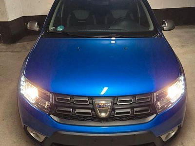 Blau Gebraucht 2019 Dacia Logan MCV Stepway Limousine | 5.600 € (Guter Preis)