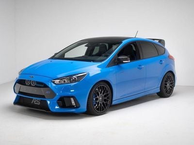 Blau Gebraucht 2017 Ford Focus RS Limousine | 29.900 €