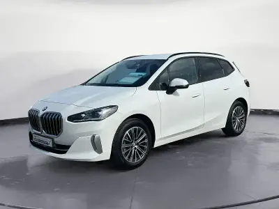 Gebraucht BMW 220 Active Tourer Comfort Edition 156 PS (114 kW) 2025 Weiss Van / Kleinbus