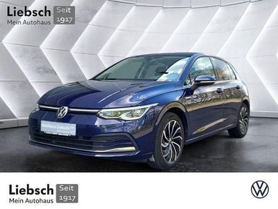 Second-hand VW Golf VIII Style 150 CP (110 kW) 2022 Albastru Berlinǎ