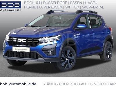 Ironblau metallic (blau) Gebraucht 2025 Dacia Sandero Expression Limousine | 17.333 € (Guter Preis)