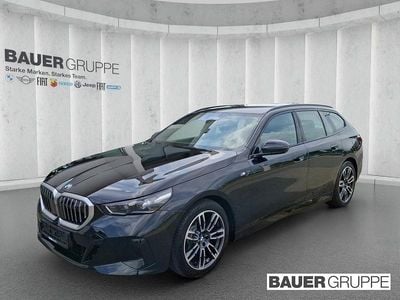 Gebraucht BMW 520 M Sport 197 PS (144 kW) 2024 Schwarz Kombi