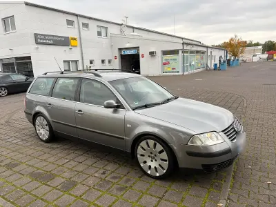 Gebraucht VW Passat 101 PS (74 kW) 2003 Grau Kombi