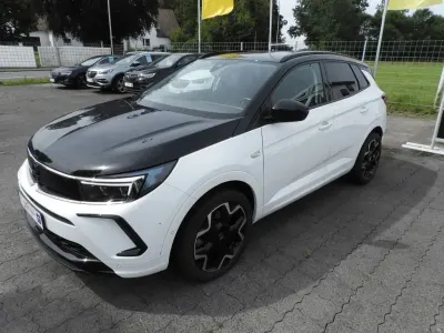 Gebraucht Opel Grandland X 200 PS (147 kW) 2022 Weiß SUV