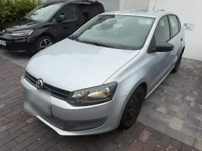 Gebraucht VW Polo Trendline 75 PS (55 kW) 2010 Silber Kleinwagen