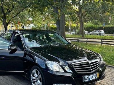 Mercedes E200