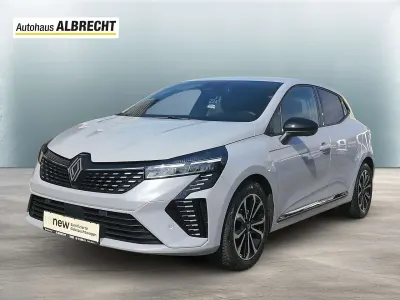 Gebraucht Renault Clio V Techno 91 PS (66 kW) 2023 Rafalegrau Limousine