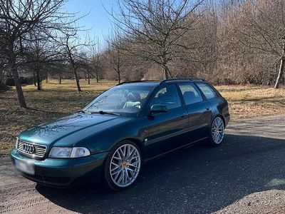 Gebraucht Audi A4 150 PS (110 kW) 1996 Grün Kombi