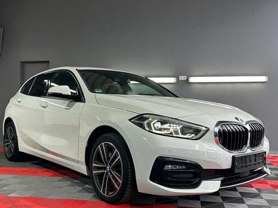 Weiß Gebraucht 2020 BMW 116 Sport Line Kleinwagen | 18.590 € (Fairer Preis)