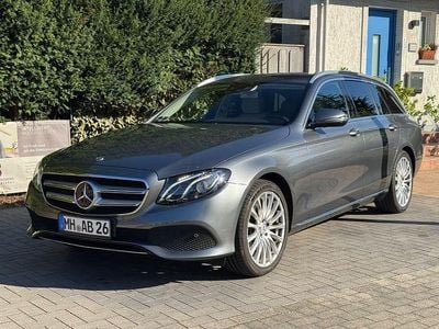 Usata Mercedes E200 Exclusive 150 CV (110 kW) 2018 Grigio Berlina