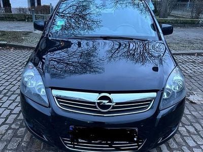 Gebraucht Opel Zafira 92 PS (67 kW) 2010 Schwarz Van / Kleinbus