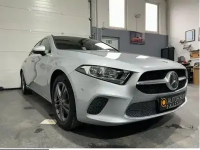 Usata Mercedes A250 224 CV (164 kW) 2018 Argento Berlina
