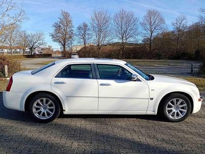 Gebraucht Chrysler 300C 218 PS (160 kW) 2007 Weiß Limousine
